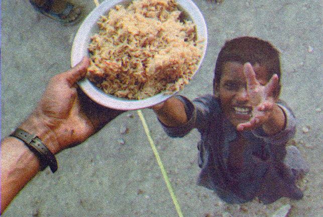 hungry-pakistani-boy-medium